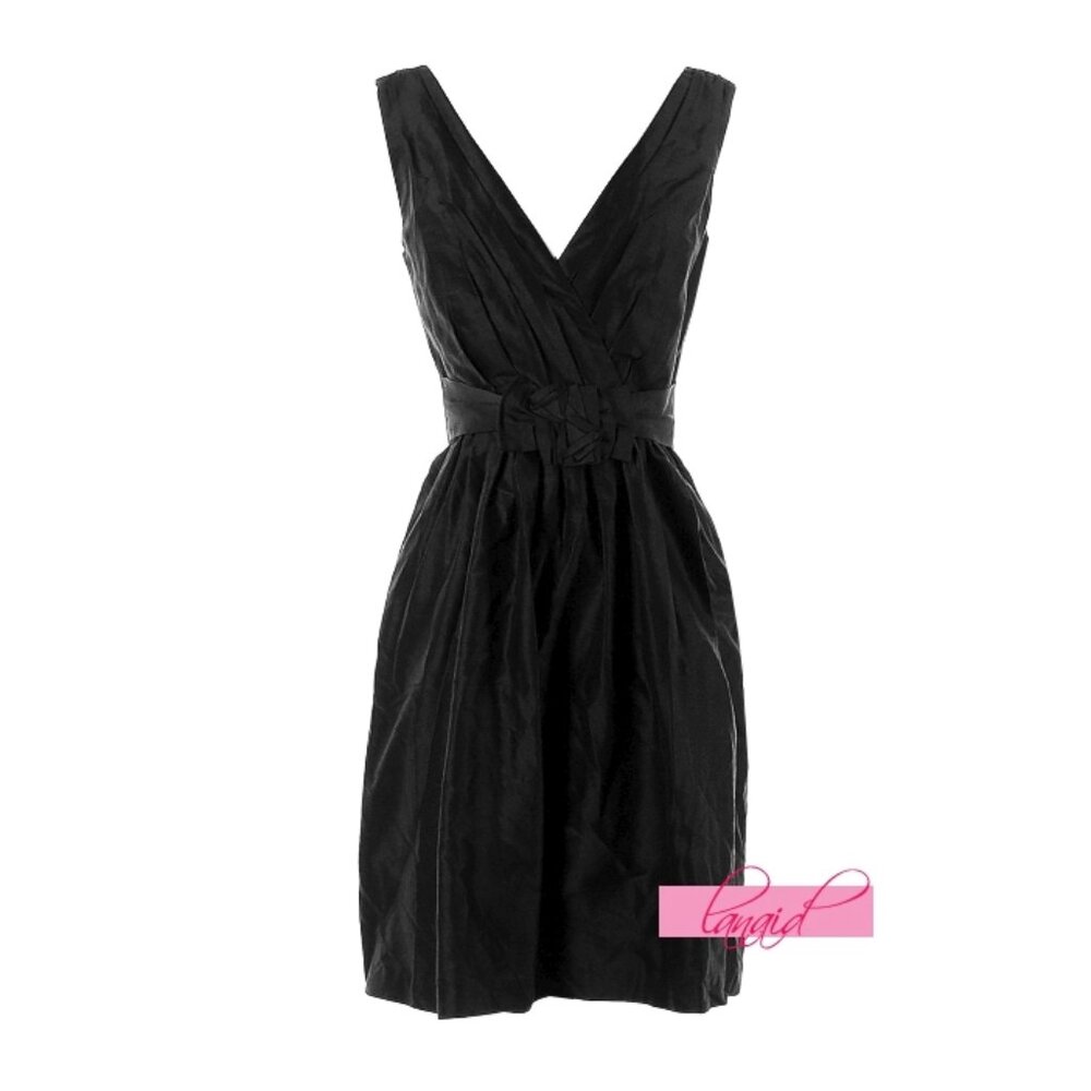WHBM Textured Silk Dress Black A-Line Belt V-Neck Ruched Knee-Length Sleeveless